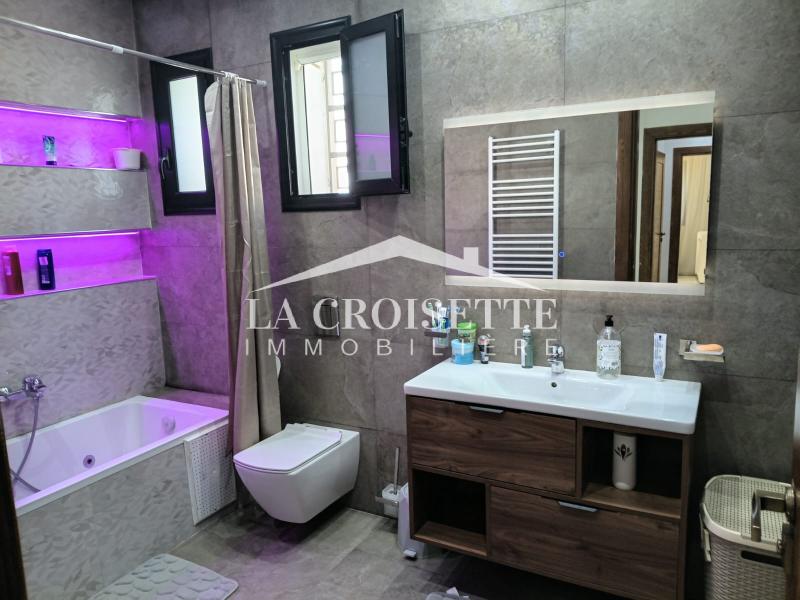 Villa S+3 plain-pied avec jardin à La Marsa 